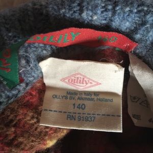 Oilily girls sweater.